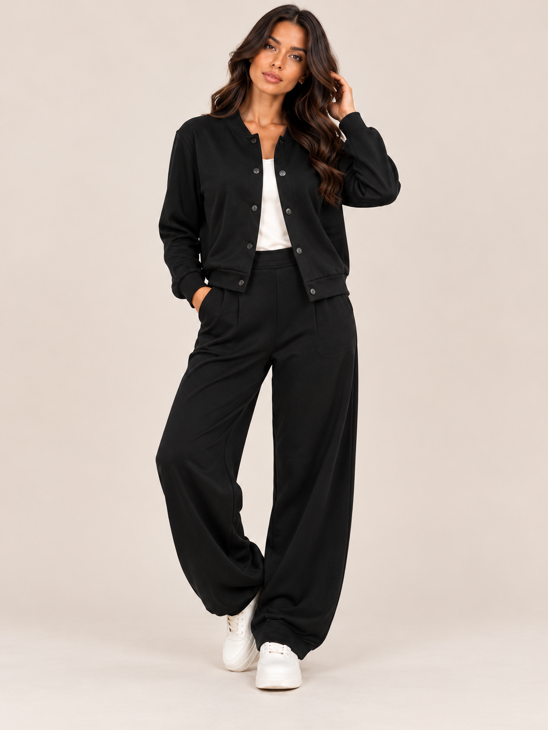 TUTA DONNA CON GIACCA COLLEGE E PANTALONE BALLOON