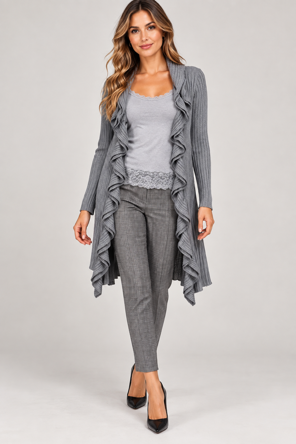 Selezione 4 Outfit Donna Assortiti – Abbigliamento Elegante e Casual