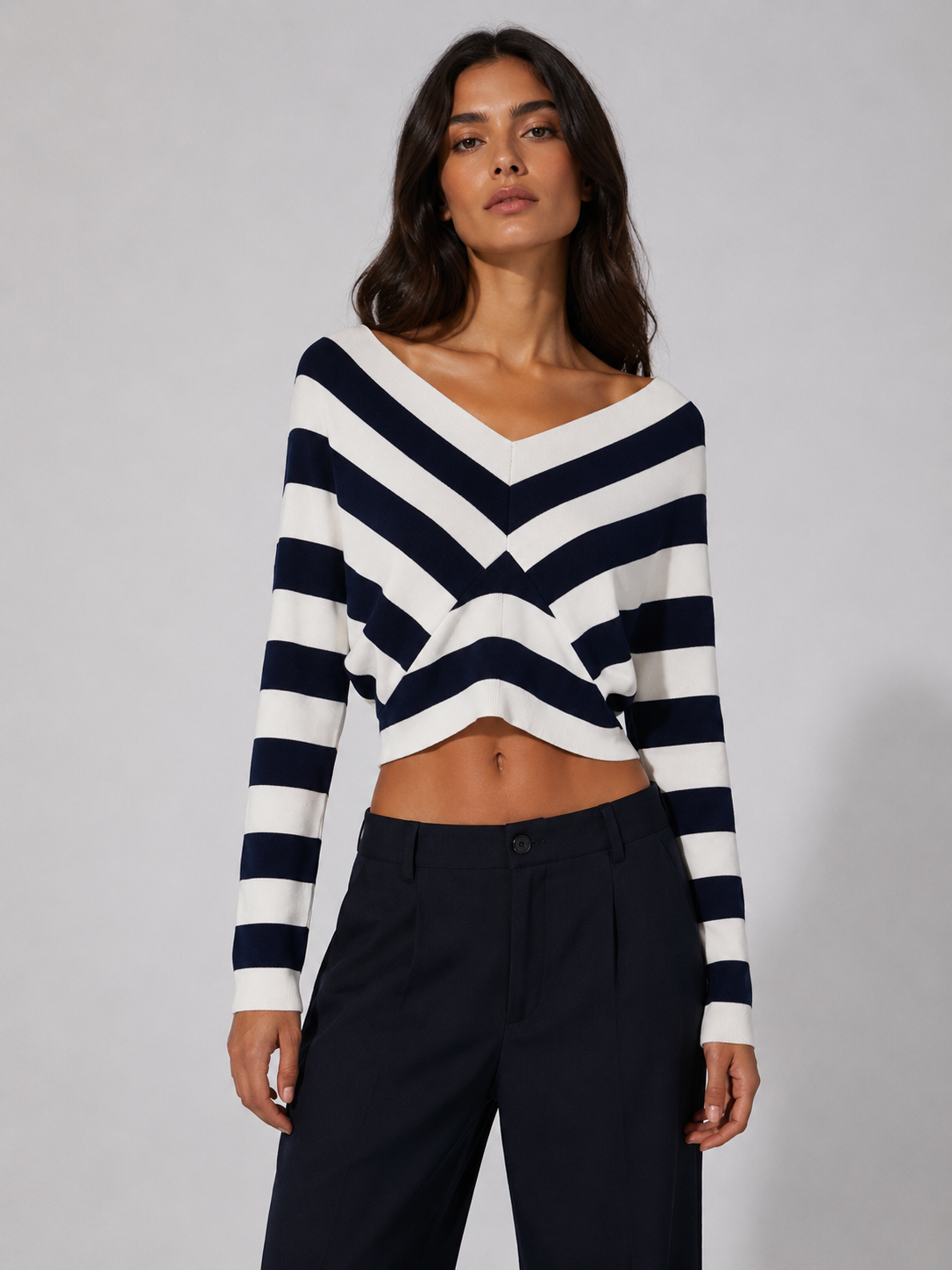 Maglia Donna Crop a Righe con Scollo a V